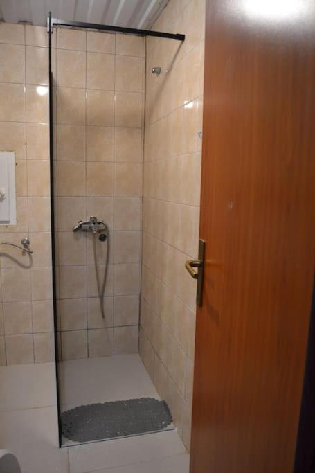Una Apartment סטינג'ה מראה חיצוני תמונה